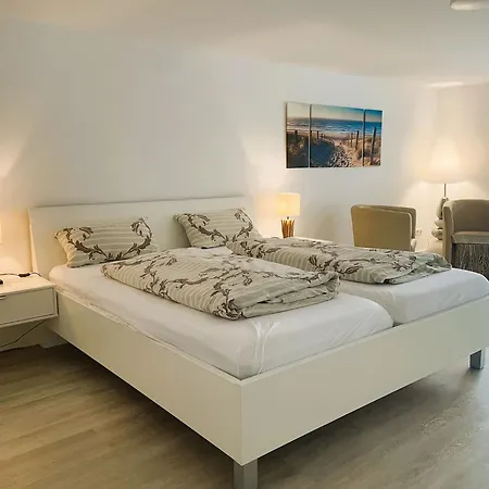Sonnenblick Apartment *